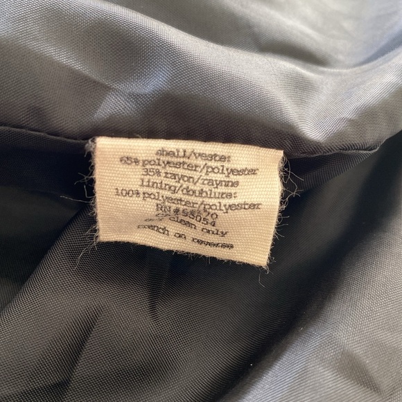 Women’s Silence and Noise Urban Outfitters Crop Blazer Size M - Picture 9 of 9